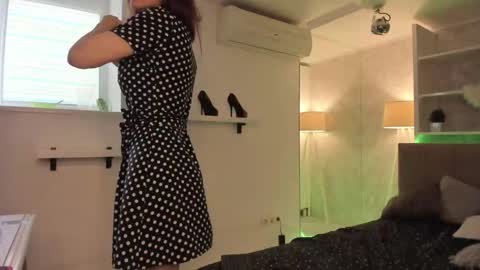 Snapshot of isabelkiss chatting on September 2025 05:52:02 AM IsabelKiss online show from September 2025 05:52:02 AM