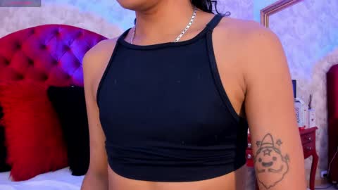 Isabell 13 online show from April 2026 01:46:01 PM