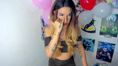 Snapshot of isabell_xstar chatting on December 2024 10:23:02 PM isa 3 online show from December 2024 10:23:02 PM