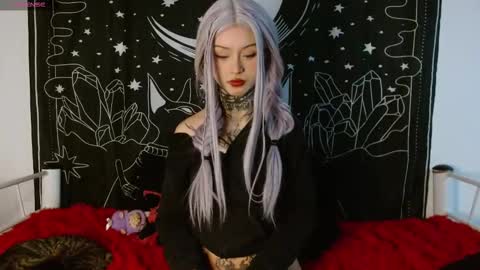    online show from October 2025 11:03:01 PM