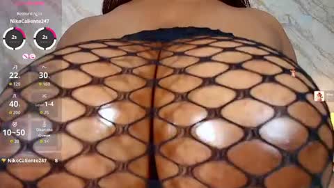 isabella__rose_ online show from June 2026 07:49:02 PM
