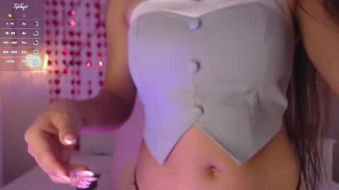 Isa  online show from February 2025 03:32:02 PM