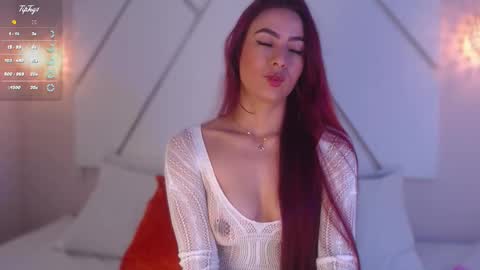 Isa  online show from March 2025 04:38:02 PM