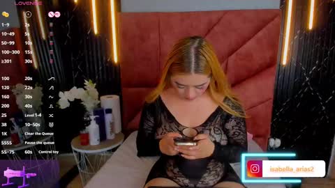 Snapshot of isabella_arias1 chatting on March 2025 04:17:02 AM Isabella Arias online show from March 2025 04:17:02 AM