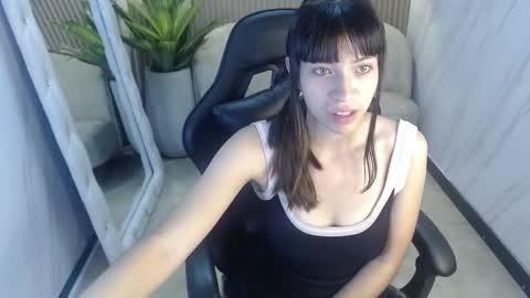 isabella_blondetf online show from September 2025 01:27:01 PM