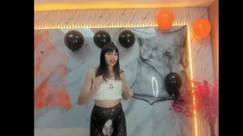 isabella_blondetf online show from October 2025 09:09:02 PM