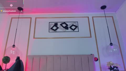 Isa Online 11pm to 5am Colombia time online show from October 2025 06:09:01 PM