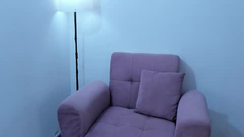 ISABELLA online show from October 2025 11:57:01 PM