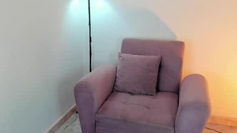 ISABELLA online show from December 2025 12:38:02 AM