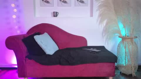   online show from June 2026 09:12:02 AM