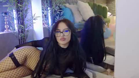 Snapshot of isabella_luxx chatting on October 2025 02:02:01 PM Isabella online show from October 2025 02:02:01 PM