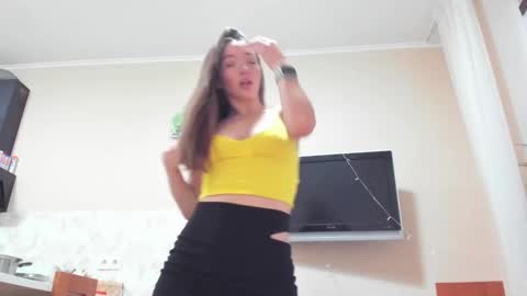 Snapshot of isabella_noir88 chatting on October 2025 04:09:01 PM Isabella Noir online show from October 2025 04:09:01 PM