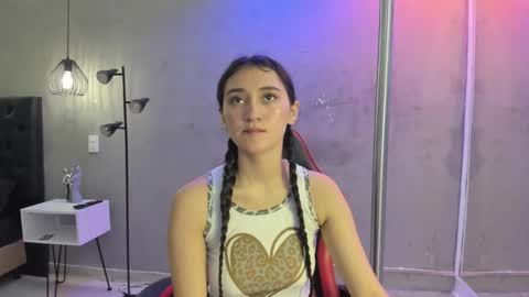 Isabella Nowa online show from January 2026 11:03:02 AM