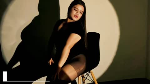 Snapshot of isabella_whiite chatting on April 2026 07:58:02 PM Isabella White online show from April 2026 07:58:02 PM