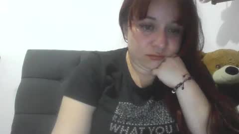 Snapshot of isabellaa_hills_ chatting on April 2026 10:01:02 PM isabellaa_hills_ online show from April 2026 10:01:02 PM