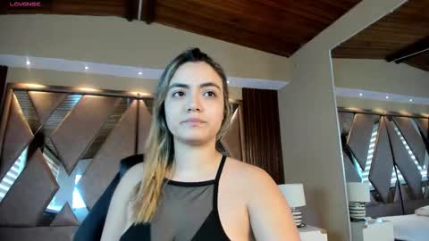 Isabella  Everyday From 0530 to 1430 Col Time online show from December 2025 12:01:01 PM