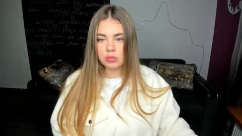 isabellabler online show from October 2025 05:52:01 AM