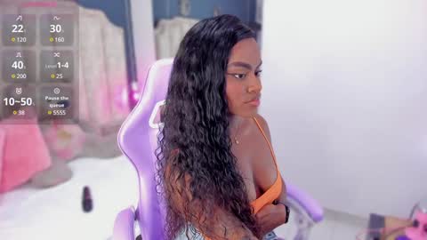 Snapshot of isabellabroms21 chatting on December 2024 09:00:01 PM v online show from December 2024 09:00:01 PM