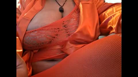 Snapshot of isabellacloverlove chatting on September 2025 05:45:02 AM Isabella online show from September 2025 05:45:02 AM