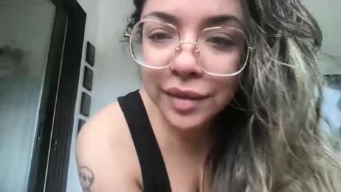 Snapshot of isabellaelizabeth chatting on April 2026 06:06:02 PM isabellaelizabeth online show from April 2026 06:06:02 PM