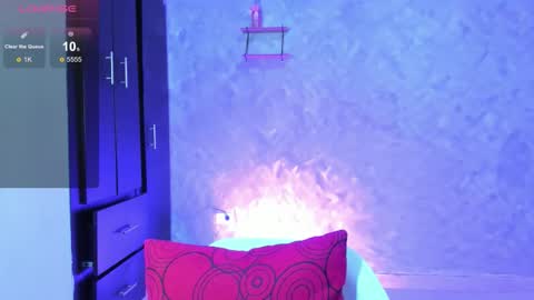 Snapshot of isabellagh1 chatting on March 2026 04:13:01 PM Instagram soybella01 online show from March 2026 04:13:01 PM