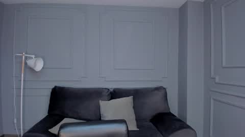 Isabella Kroft online show from March 2025 07:14:01 PM