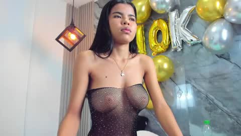 isabellamonet online show from May 2026 06:46:01 PM
