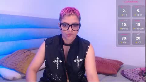 Snapshot of isabellamoutt chatting on October 2025 01:49:02 AM Isabella Mout online show from October 2025 01:49:02 AM