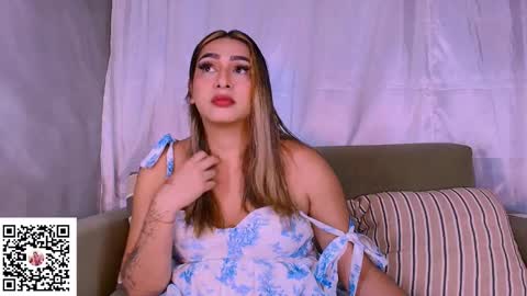 Snapshot of isabellas_smith chatting on October 2025 09:40:01 AM Martina IG martissmith01 online show from October 2025 09:40:01 AM