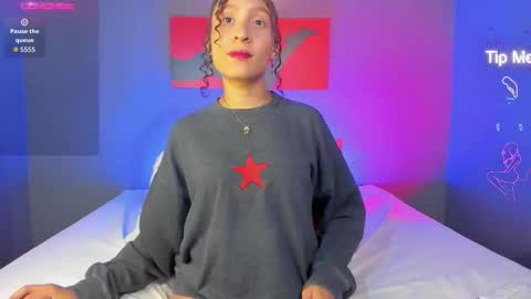 Isabella online show from December 2025 10:38:02 PM