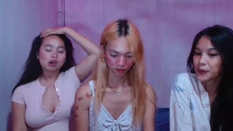 isabellatx online show from April 2026 05:11:01 PM