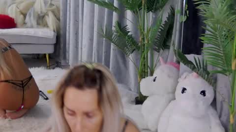 IsabelleEthan online show from June 2026 01:04:01 AM