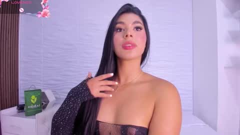 Isa online show from November 2025 11:14:01 PM