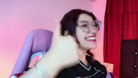 Isabella Ferrer online show from June 2026 06:49:01 AM