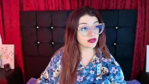Isabella Ferrer online show from July 2026 06:16:02 AM