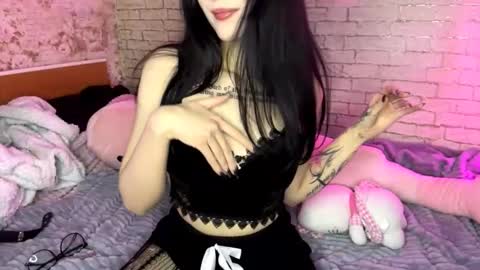 Issa online show from February 2026 11:10:01 AM