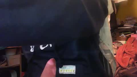 Snapshot of isazayh chatting on December 2025 08:58:02 PM Isazayh online show from December 2025 08:58:02 PM