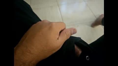 Snapshot of iscrewinutibolt chatting on December 2024 10:56:02 AM Carlos online show from December 2024 10:56:02 AM