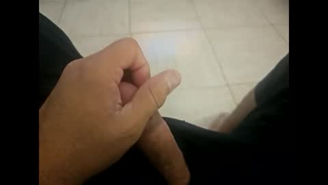 Snapshot of iscrewinutibolt chatting on January 2025 11:22:02 AM Carlos online show from January 2025 11:22:02 AM