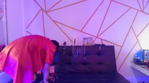 Snapshot of ise_lunny chatting on October 2025 09:43:02 AM isabela online show from October 2025 09:43:02 AM