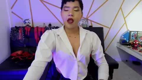 Snapshot of ise_lunny chatting on October 2025 08:44:02 PM isabela online show from October 2025 08:44:02 PM