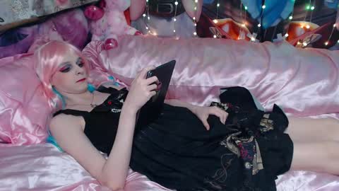 Sele online show from May 2026 09:53:02 PM