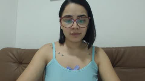 Emma online show from November 2025 03:39:02 AM