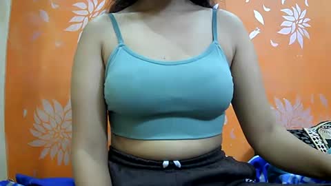 Snapshot of ishika_singh_ chatting on March 2025 06:37:01 AM ishika_singh_ online show from March 2025 06:37:01 AM