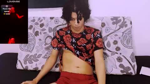 Isidro online show from December 2025 10:25:01 PM