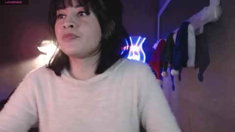 Snapshot of isis_diosa chatting on December 2024 01:50:02 AM Ana Maria online show from December 2024 01:50:02 AM