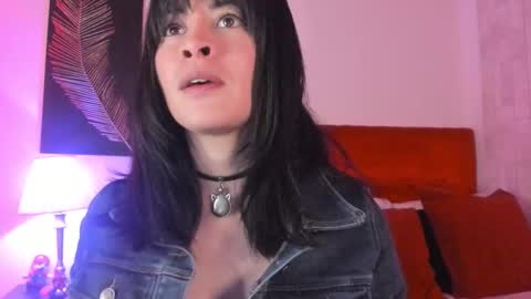 Ana Maria online show from March 2026 04:22:02 PM