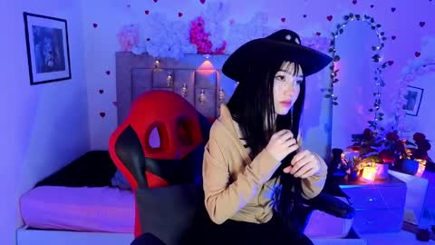 Snapshot of isla_rosee18 chatting on April 2026 01:47:02 AM Isla Rosee18 online show from April 2026 01:47:02 AM