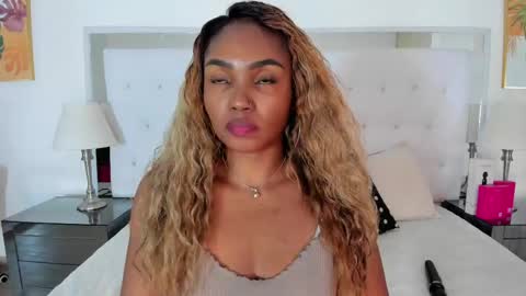 Vanessa online show from June 2026 11:35:01 AM