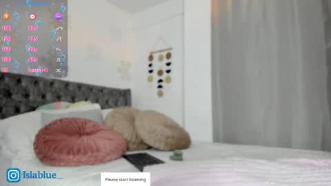 Isla Blue online show from June 2026 12:02:01 AM